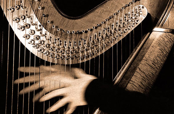 harp-hands-toned